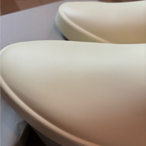 DEADSTOCK FEAR OF GOD CANARY YELLOW CALIFORNIA SLIDES SHOES ORIGINAL BOX - Picture 5 of 15